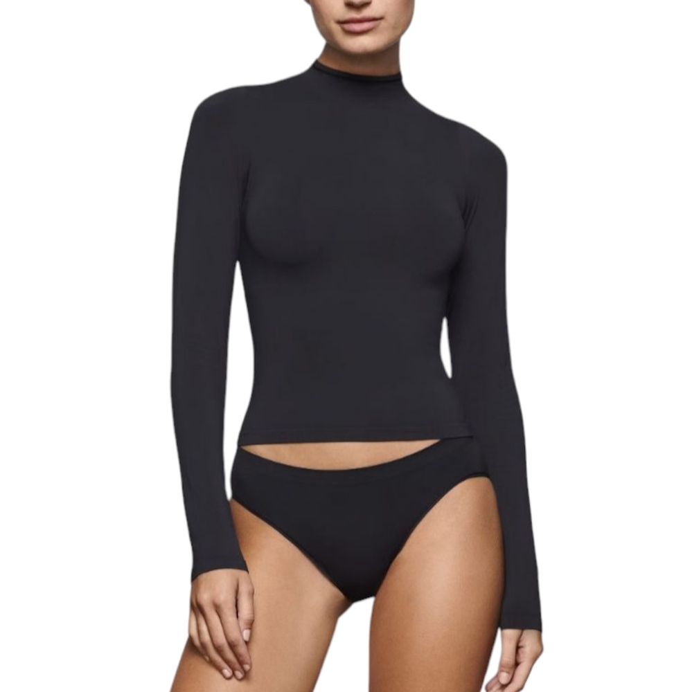 SKIMS Smoothing Seamless Turtleneck Top